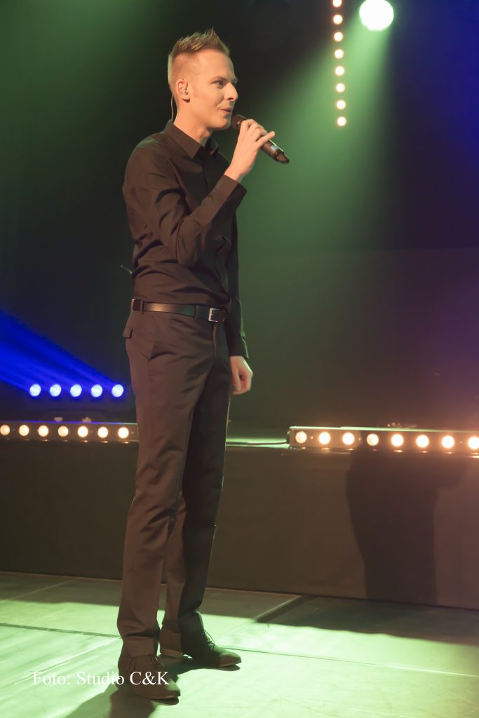 V!BE2016 Dinner Show10