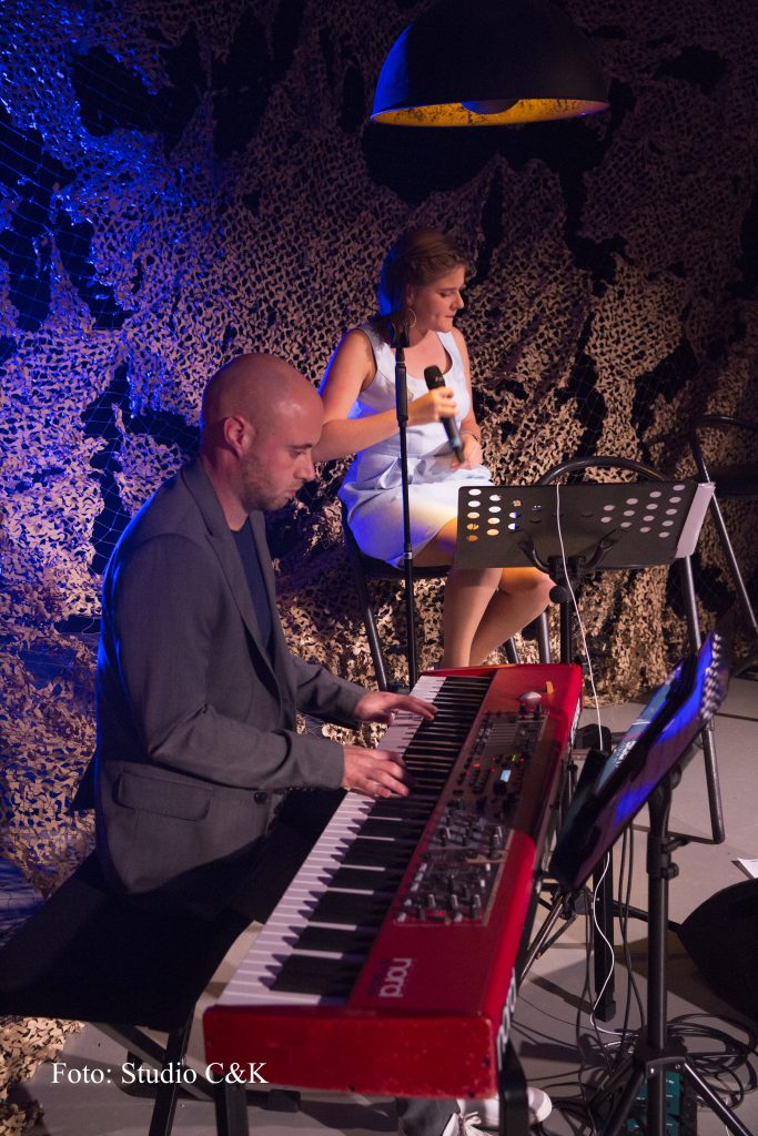 V!BE2016 Dinner Show223