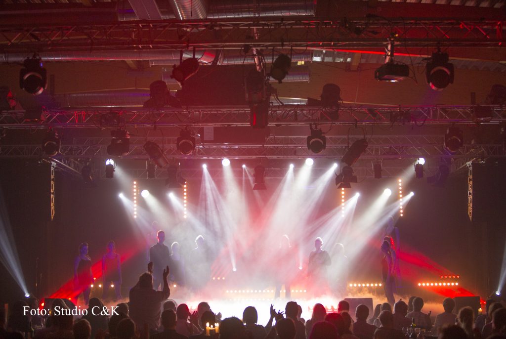 V!BE2016 Dinner Show268