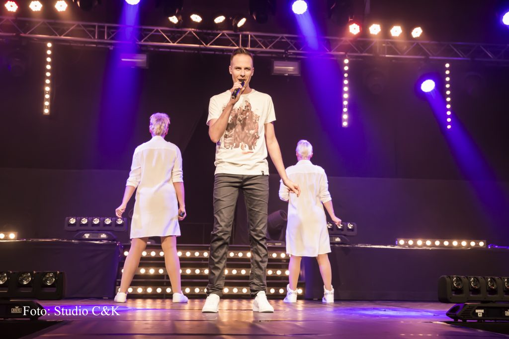 V!BE2016 Dinner Show52