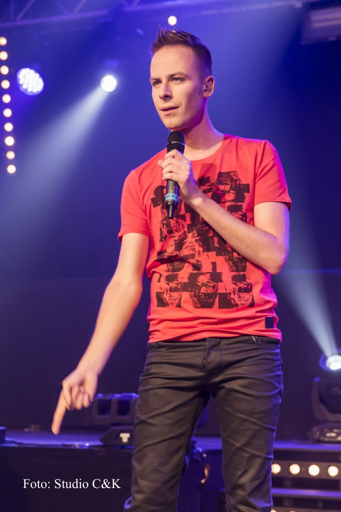 V!BE2016 Dinner Show68