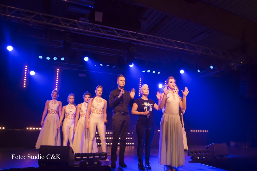 V!BE2016 Dinner Show7